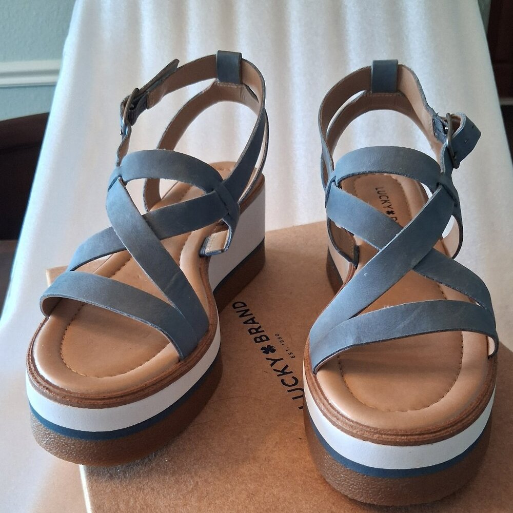 Lucky Brand Blue with White Accent Espadrille Wedge Sandals - size 6 - Picture 3 of 6